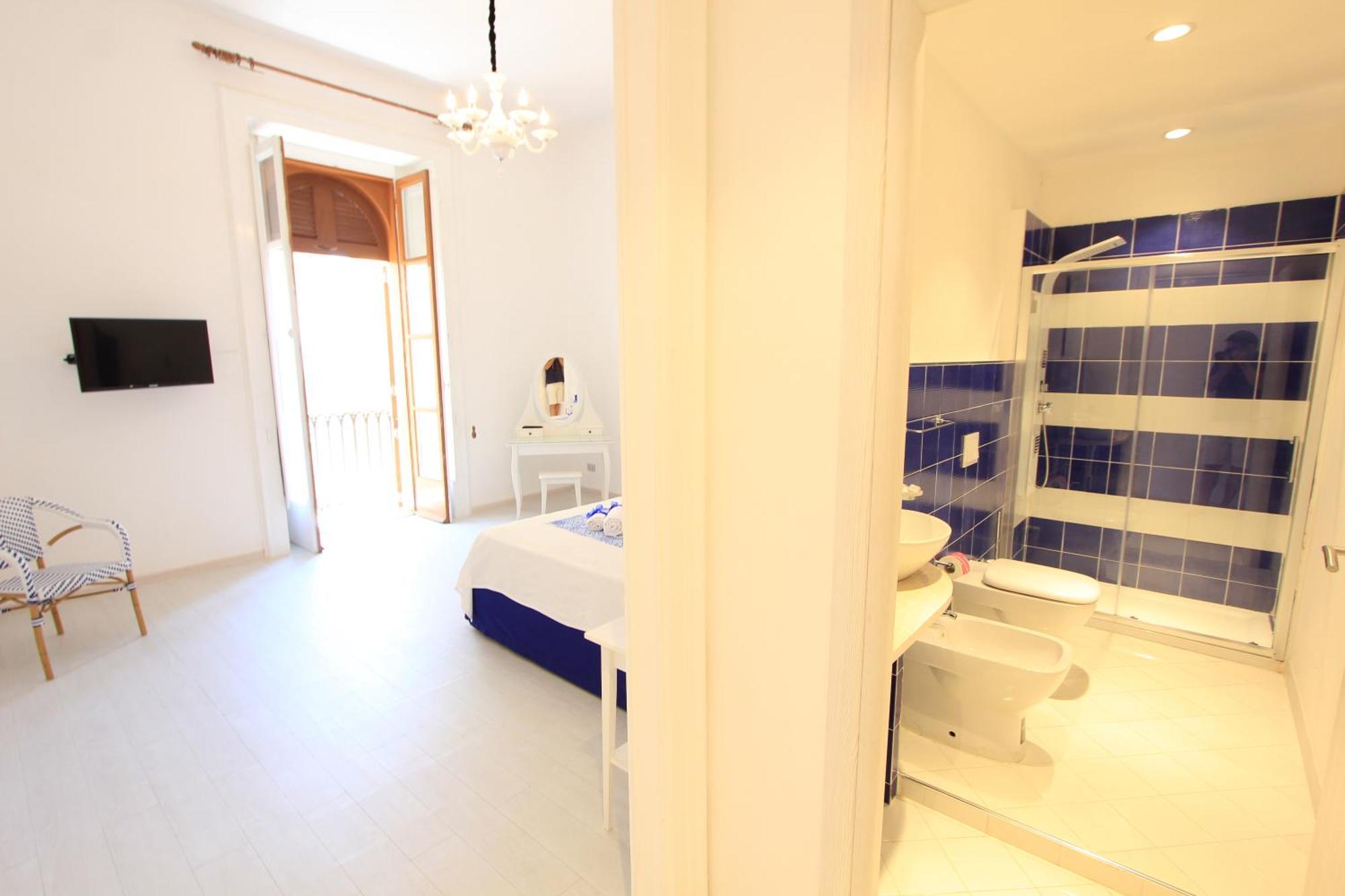 B&B Vitruvio Suites Formia Værelse billede