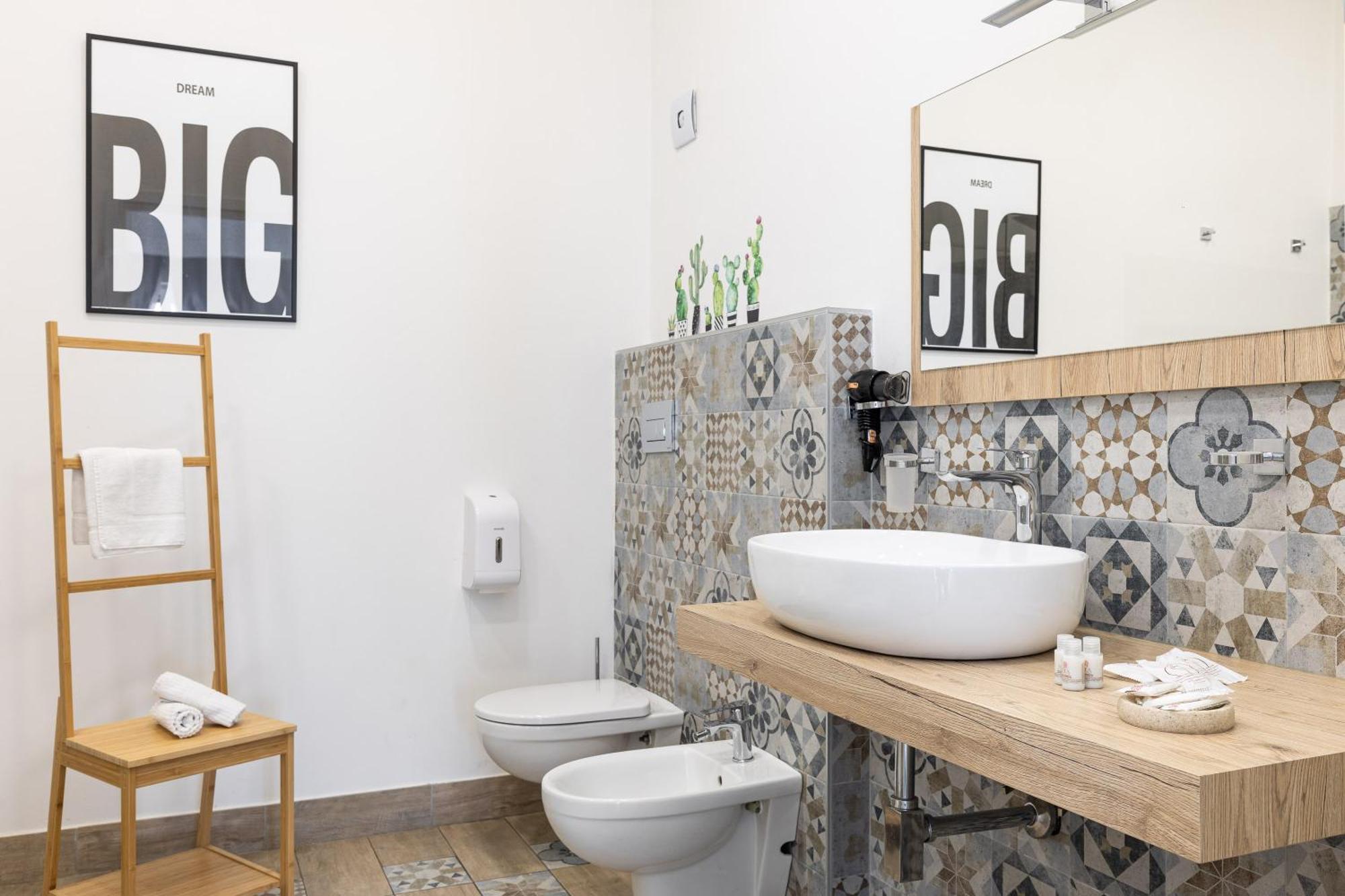 B&B Vitruvio Suites Formia Eksteriør billede