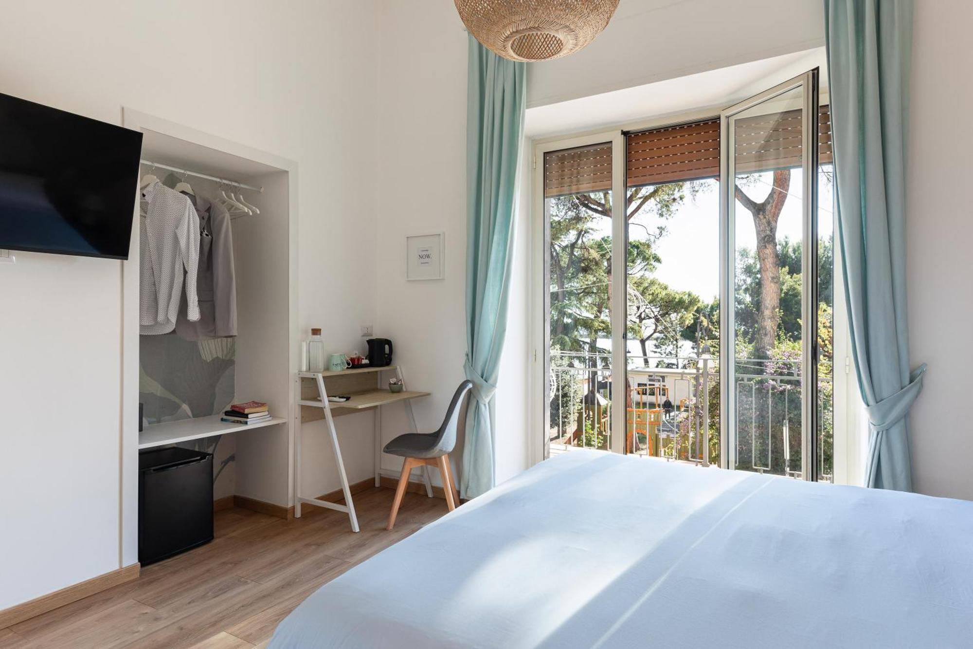 B&B Vitruvio Suites Formia Eksteriør billede