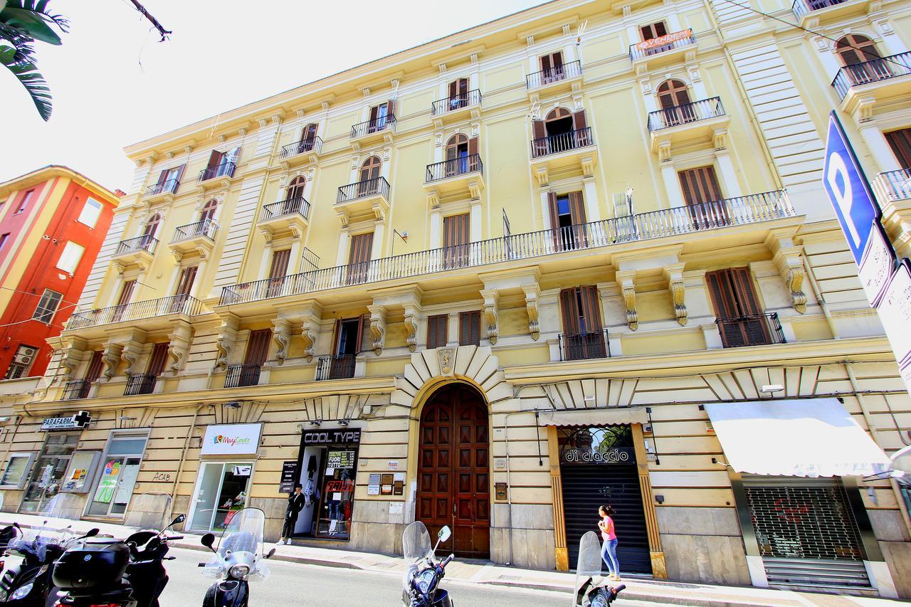 B&B Vitruvio Suites Formia Eksteriør billede