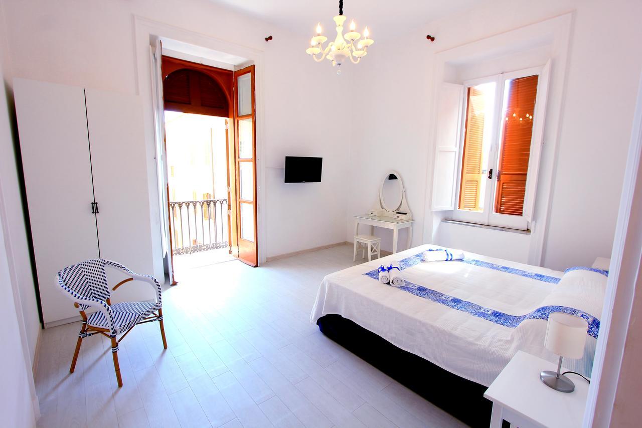 B&B Vitruvio Suites Formia Eksteriør billede